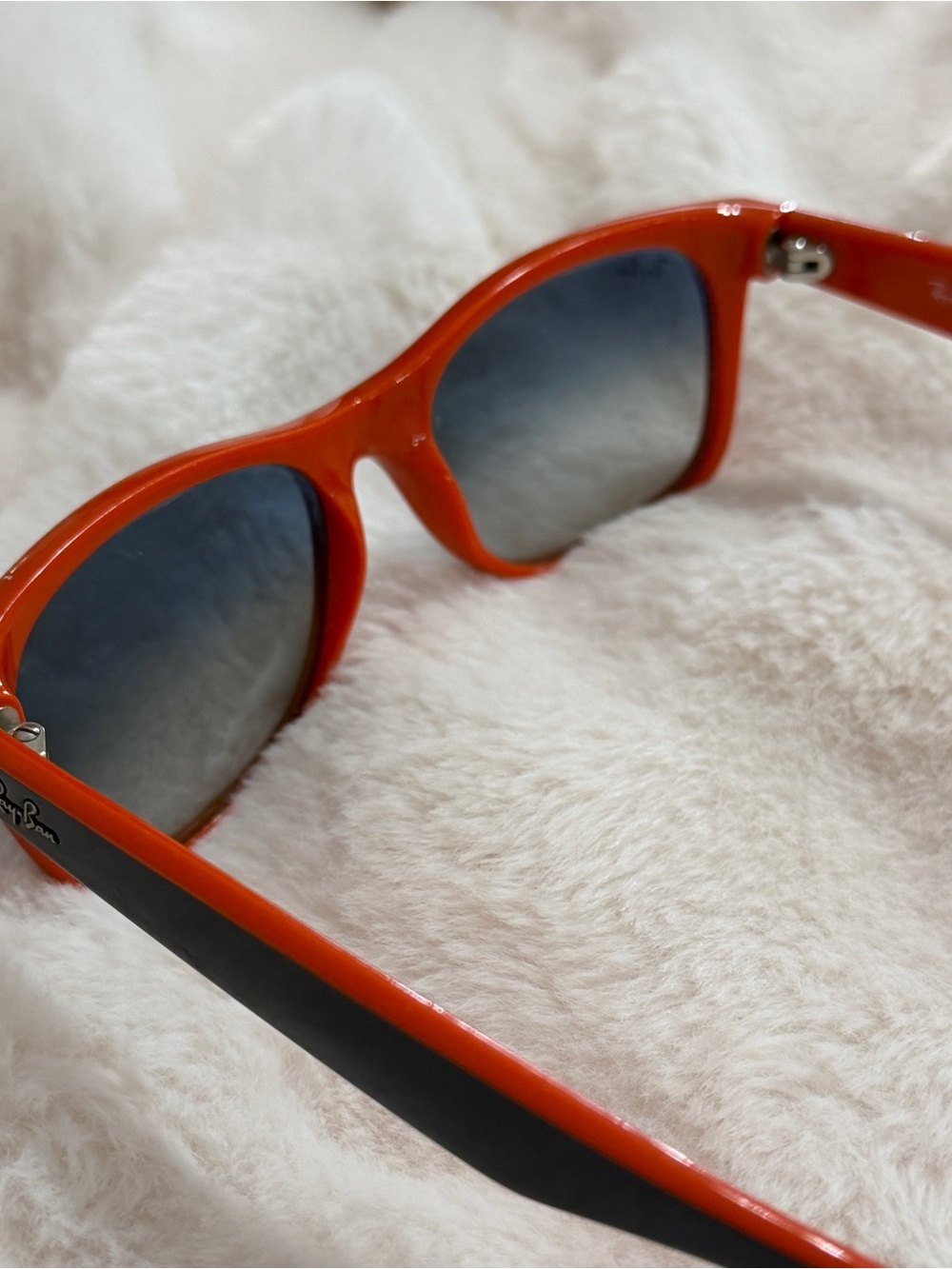 Ray-Ban New Wayfarer Color Mix Sunglasses With Case - Picture 9 of 14